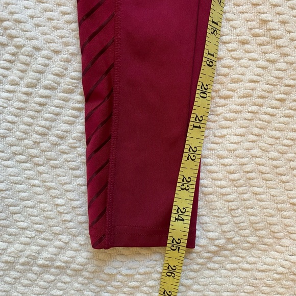 SHEIN burgundy workout leggings with sheer cutouts Size S - Picture 7 of 7